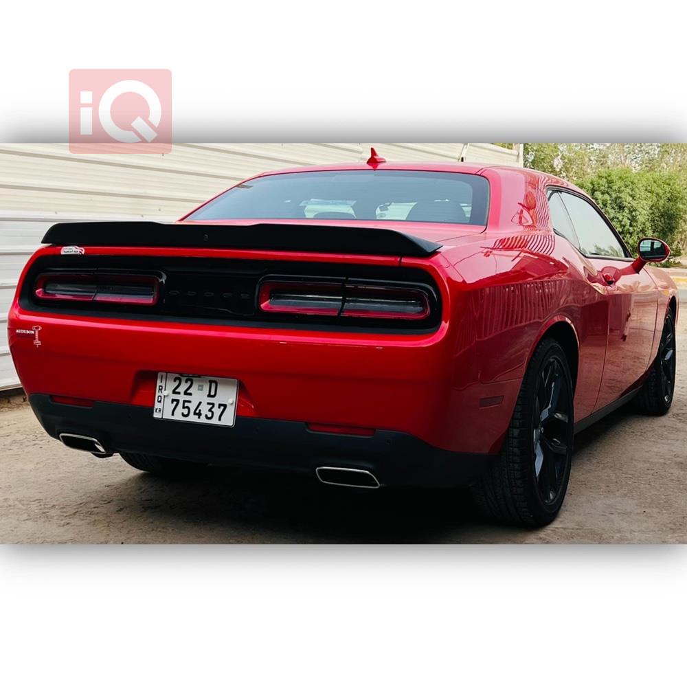 Dodge Challenger